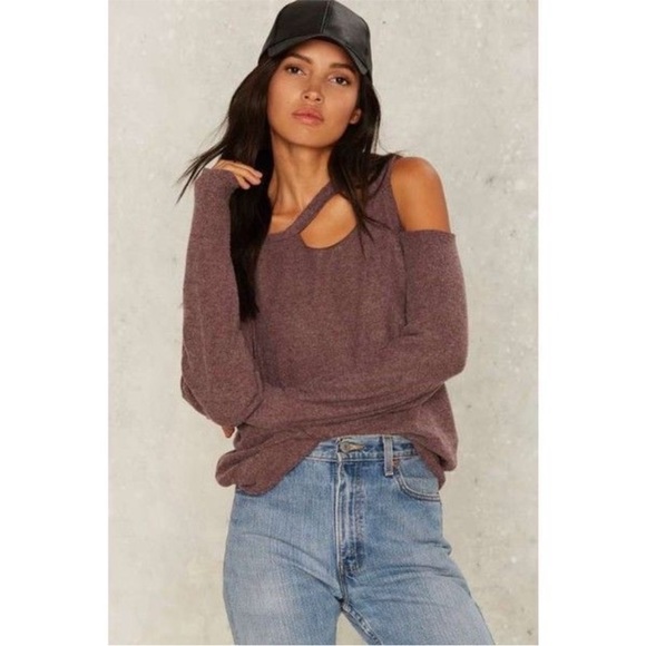 LNA Pullover Cutout Brushed Fuzzy Sweatshirt Wine XS - Picture 1 of 10
